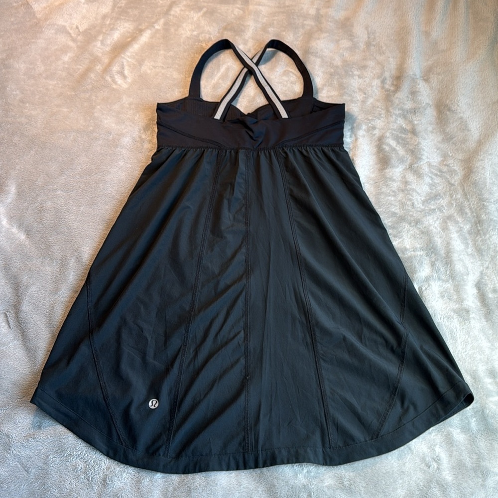 Lululemon Run Illuminate Dress Solid Black Size 6 - Picture 4 of 11